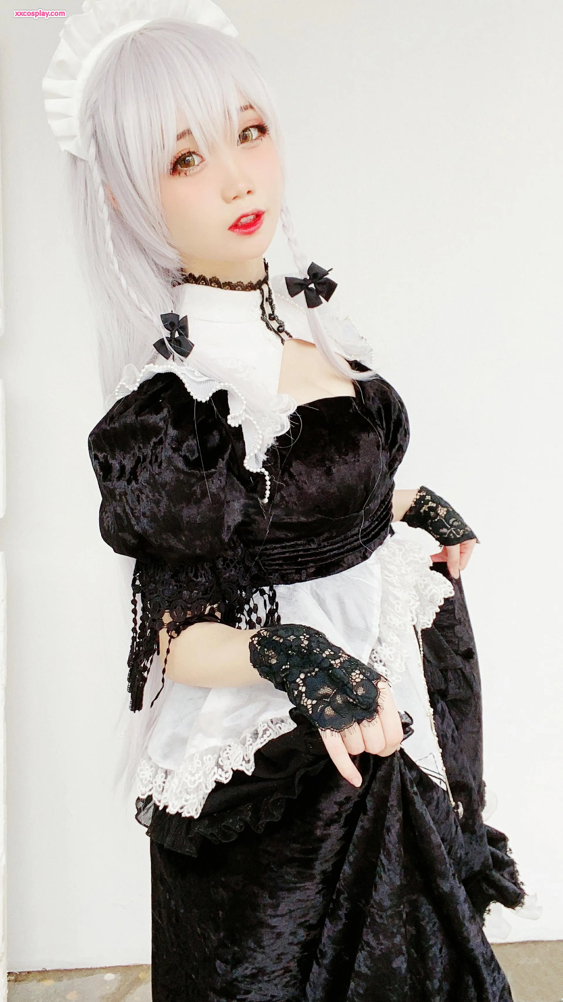 Menmen Tan as Hermione Granger in Gothic Lolita